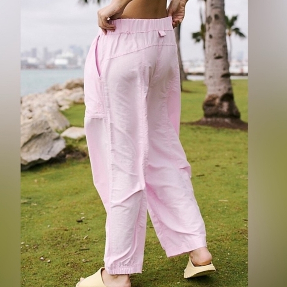 Free People Movement Light Pink Slouchy Low Rise Women's Jogger Pants Size Large - Picture 2 of 9